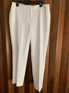 Kasper Women's Straight Leg Pants in White Cream